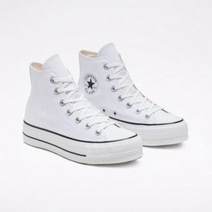 (SOLD) White Platform High Top Converse Size 8.5